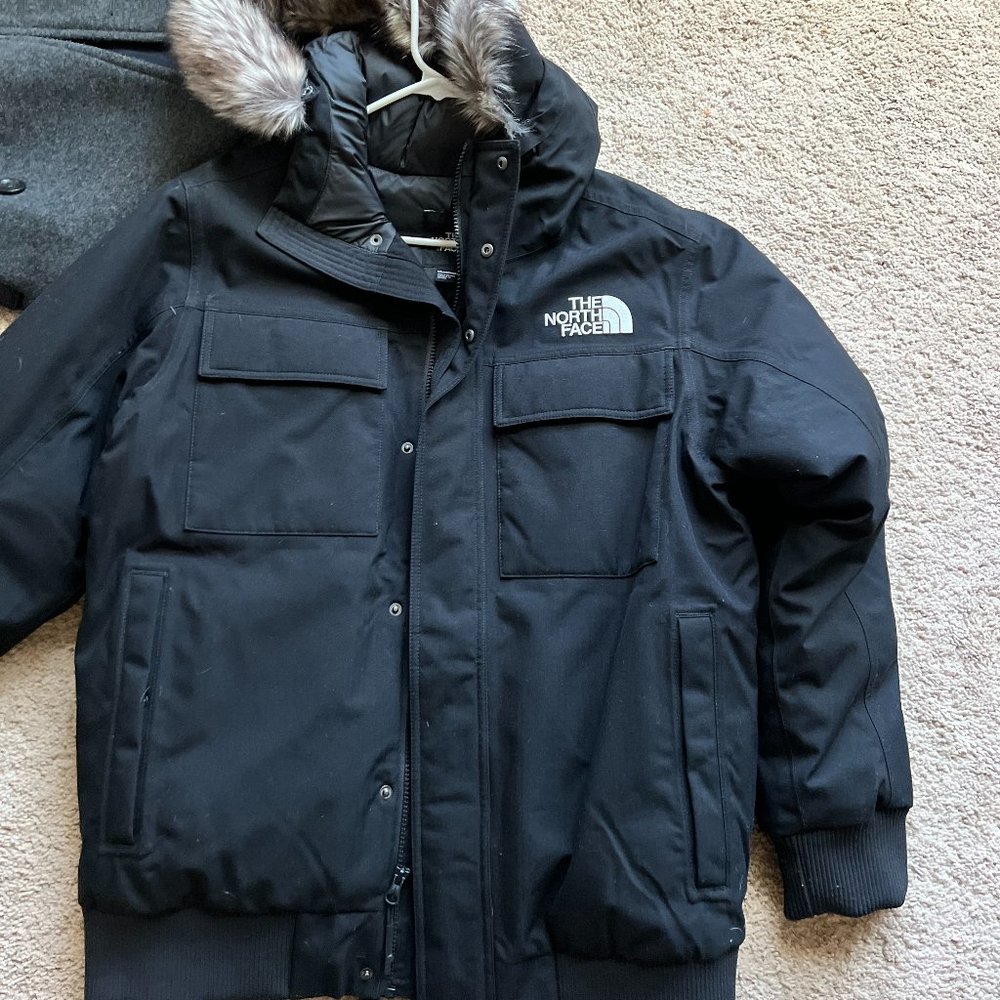 Mens North Face Gotham III down jacket Size Medium